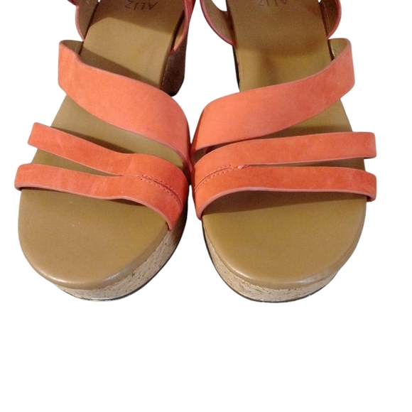 Naturalizer Orange Platform Wedge Sandals Strappy Leather Sandals Size 8.5 - Picture 4 of 11